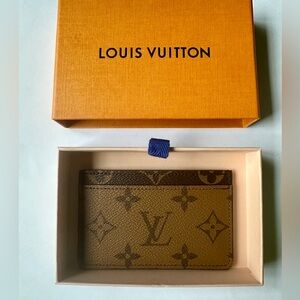 Louis Vuitton Monogram Reverse Card Holder